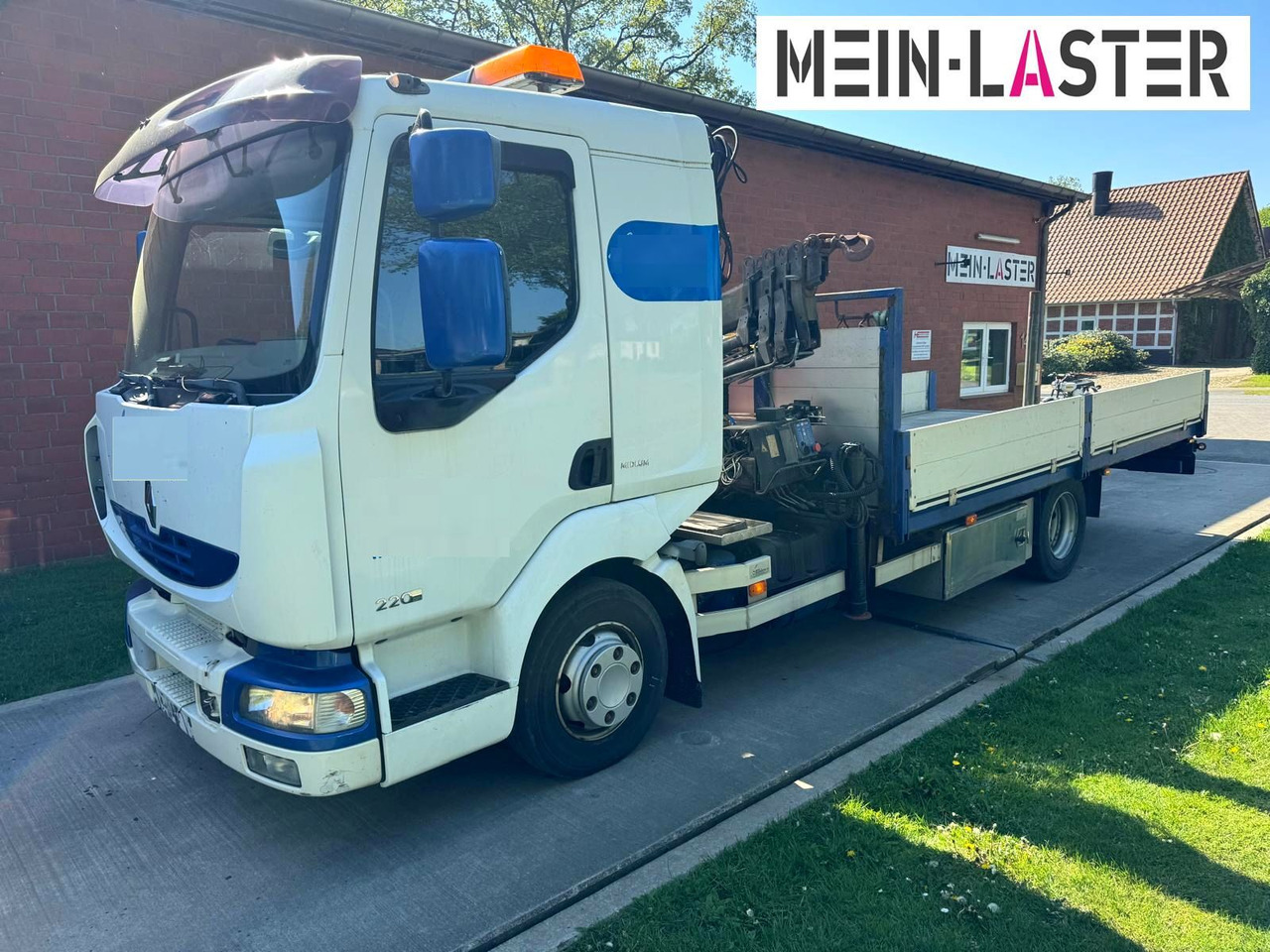 Renault Midlum 220 HMF 683 K4 15m-400 Kg Funk Seilwinde - Caminhão grua: foto 2 Renault Midlum 220 HMF 683 K4 15m-400 Kg Funk Seilwinde - Caminhão grua: foto 2