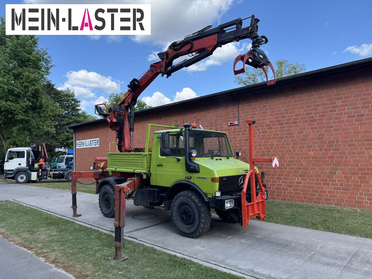 Unimog U 1650 PK 10500 Kran 15 m max. 3,9 t Seilwinde - Caminhão grua: foto 2 Unimog U 1650 PK 10500 Kran 15 m max. 3,9 t Seilwinde - Caminhão grua: foto 2