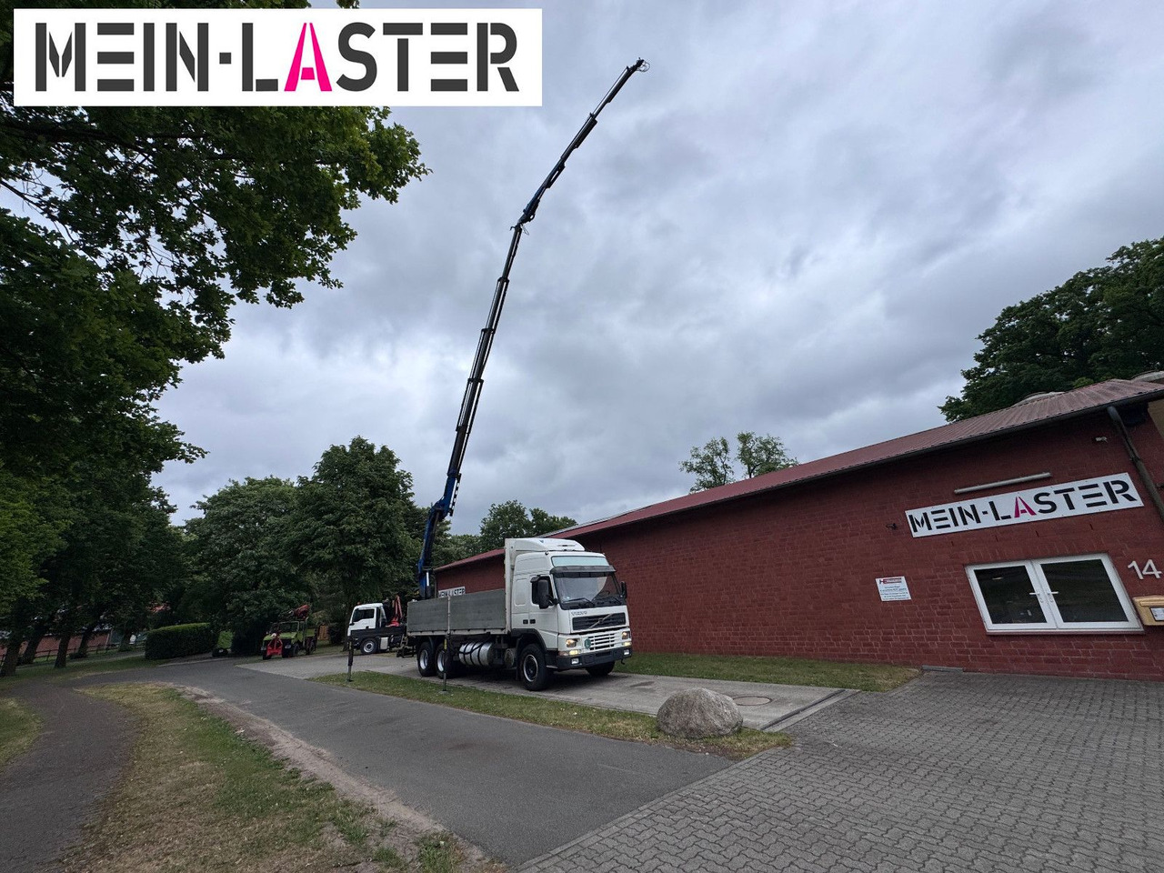 Volvo FM12 380 PK 27000D 24,5m 5+6 Deutscher LKW - Caminhão grua: foto 2 Volvo FM12 380 PK 27000D 24,5m 5+6 Deutscher LKW - Caminhão grua: foto 2