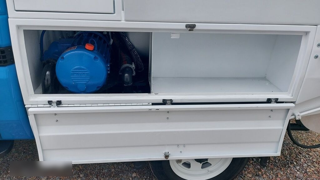 Caminhão limpa fossa Toyota Land Cruiser COMBI HYDRO CLEANER 4x4: foto 21