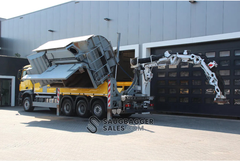 Caminhão limpa fossa Mercedes-Benz Arocs RIVARD EXVAC Saugbagger: foto 12