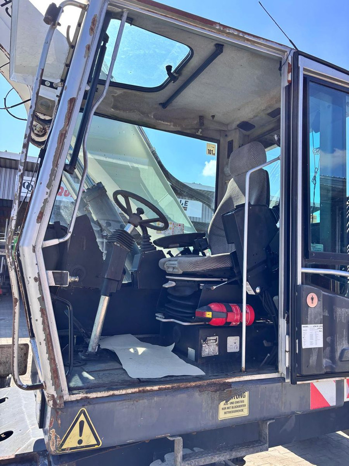 Fuchs MHL 320 - Escavadeira de rodas: foto 5 Fuchs MHL 320 - Escavadeira de rodas: foto 5