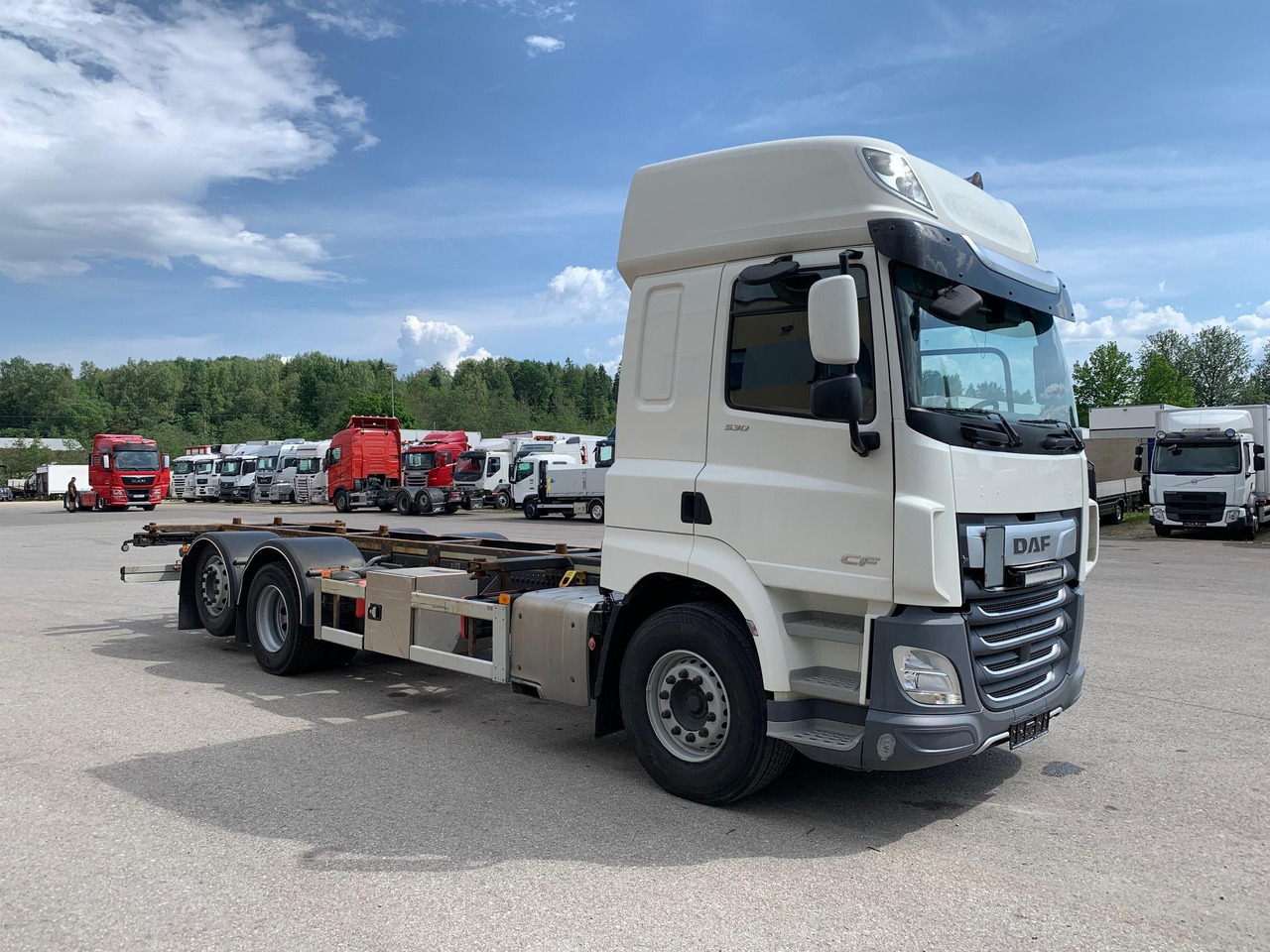 DAF CF 530 - Caminhão chassi: foto 1 DAF CF 530 - Caminhão chassi: foto 1