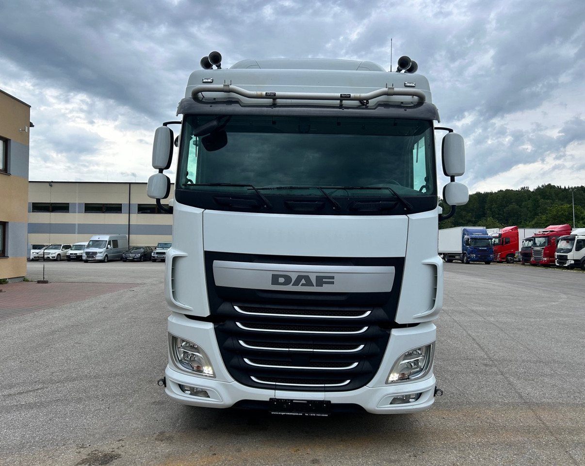 DAF XF510 - Caminhão frigorífico: foto 3 DAF XF510 - Caminhão frigorífico: foto 3