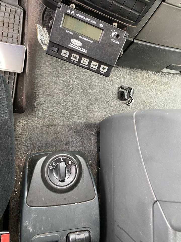Caminhão frigorífico MAN TGS18.320: foto 24