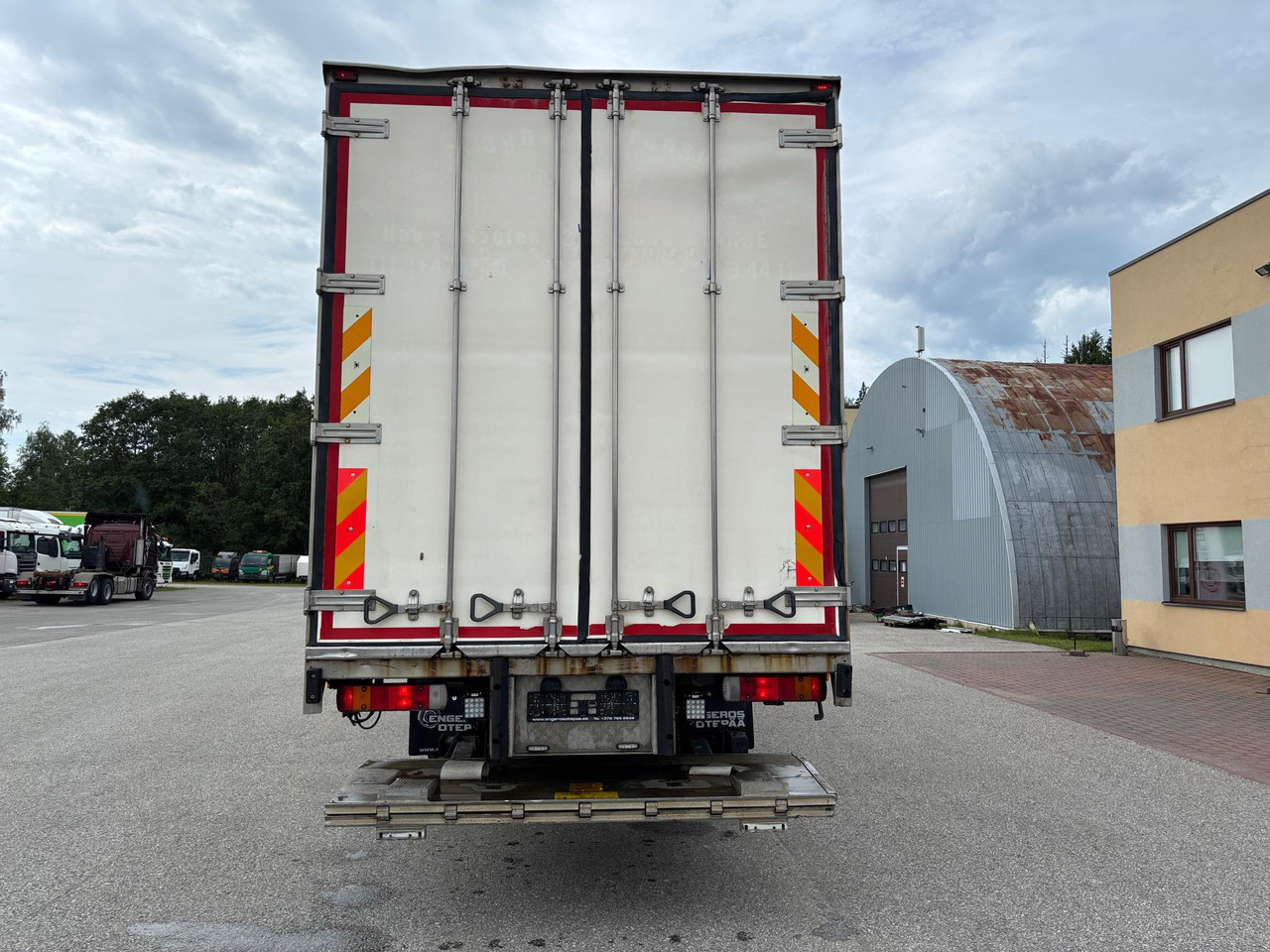 Caminhão furgão SCANIA G340: foto 7