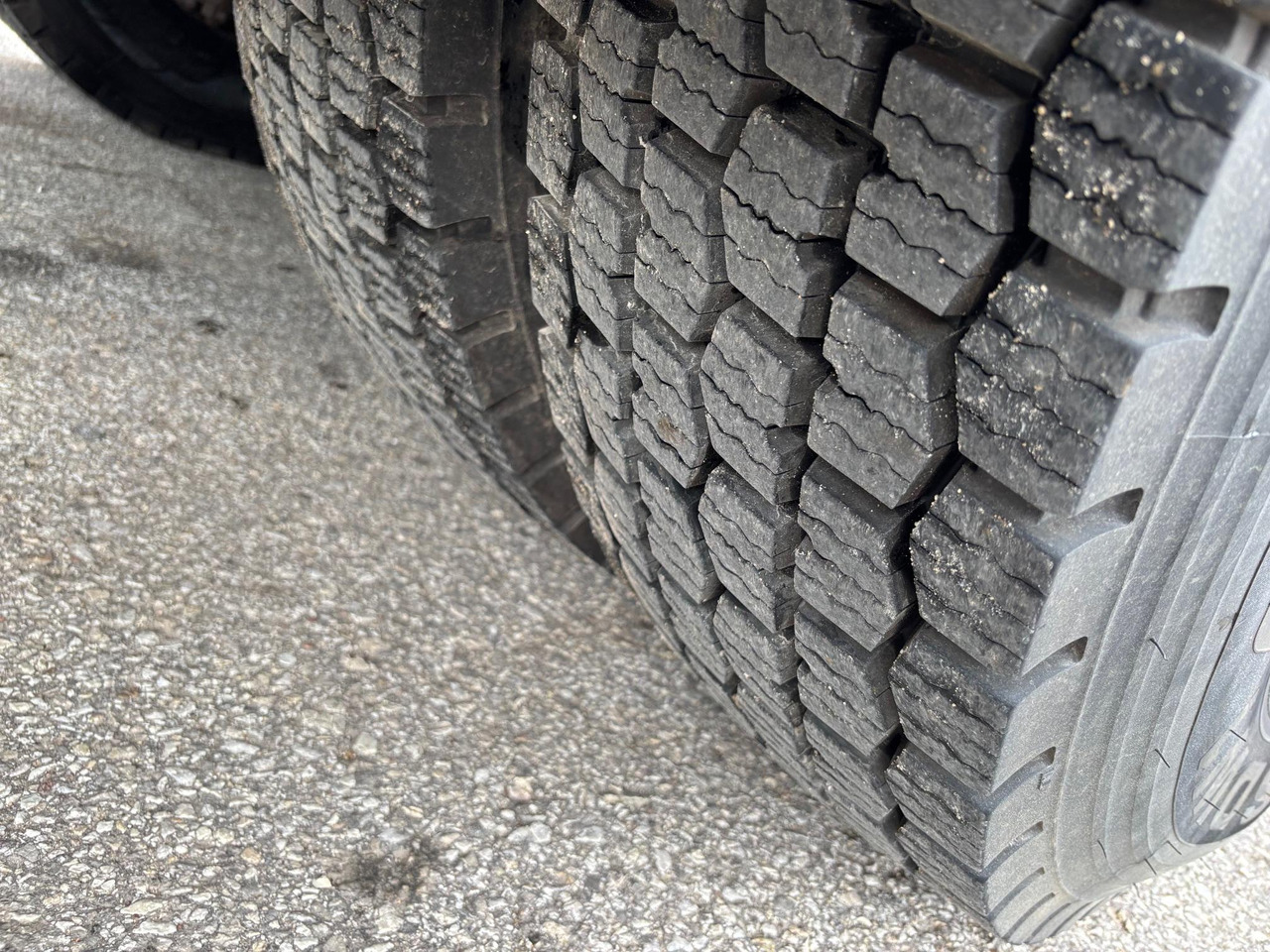 Caminhão furgão SCANIA G340: foto 13