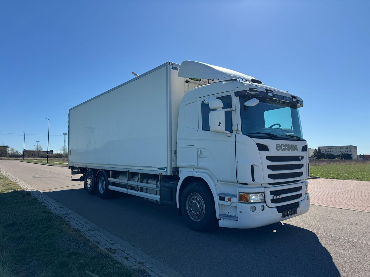 SCANIA G400 - Caminhão isotérmico: foto 2 SCANIA G400 - Caminhão isotérmico: foto 2