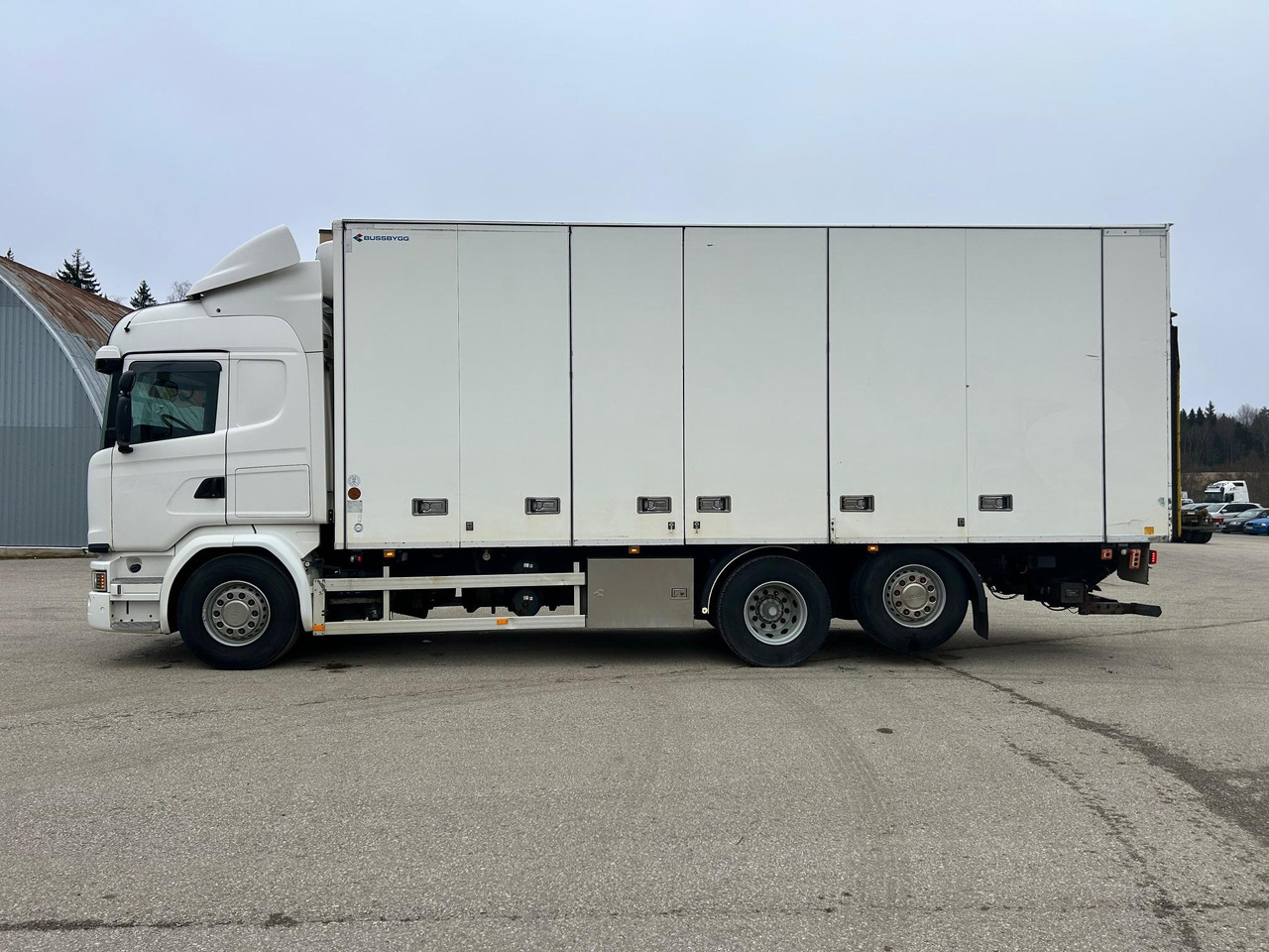 Caminhão frigorífico SCANIA G490: foto 9