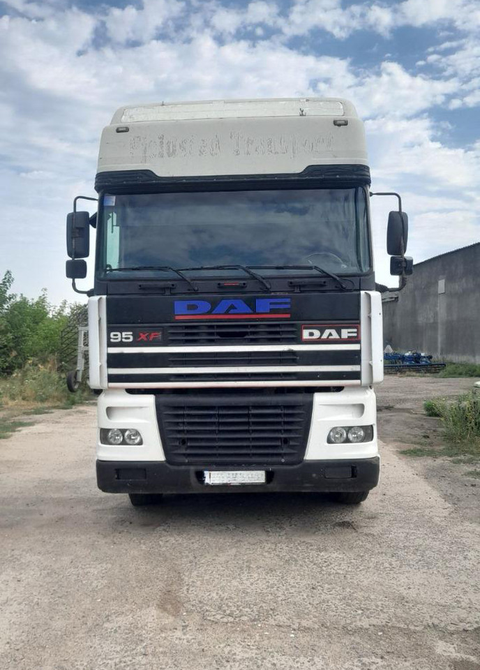DAF 95XF430 - Tractor: foto 2 DAF 95XF430 - Tractor: foto 2