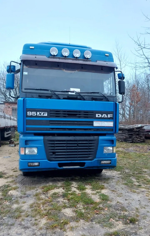 DAF XF95.380 - Tractor: foto 2 DAF XF95.380 - Tractor: foto 2