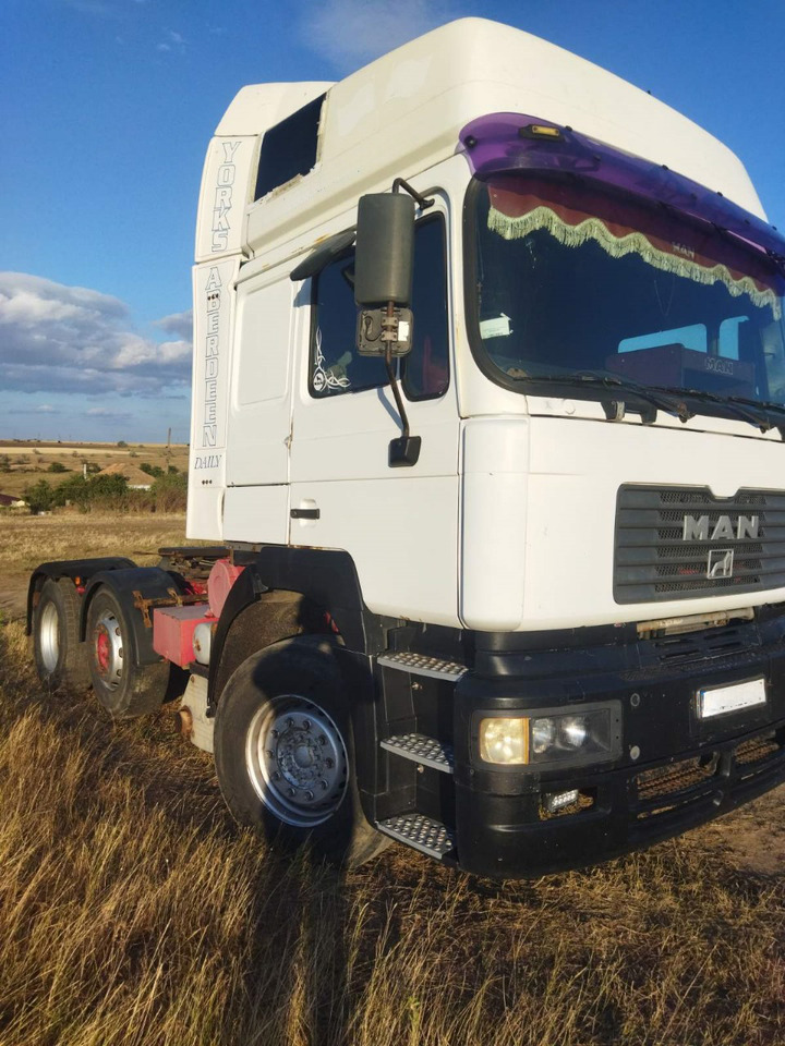MAN 26.414 - Tractor: foto 1 MAN 26.414 - Tractor: foto 1