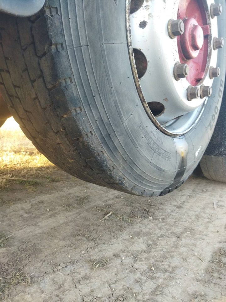 Tractor MAN 26.414: foto 17