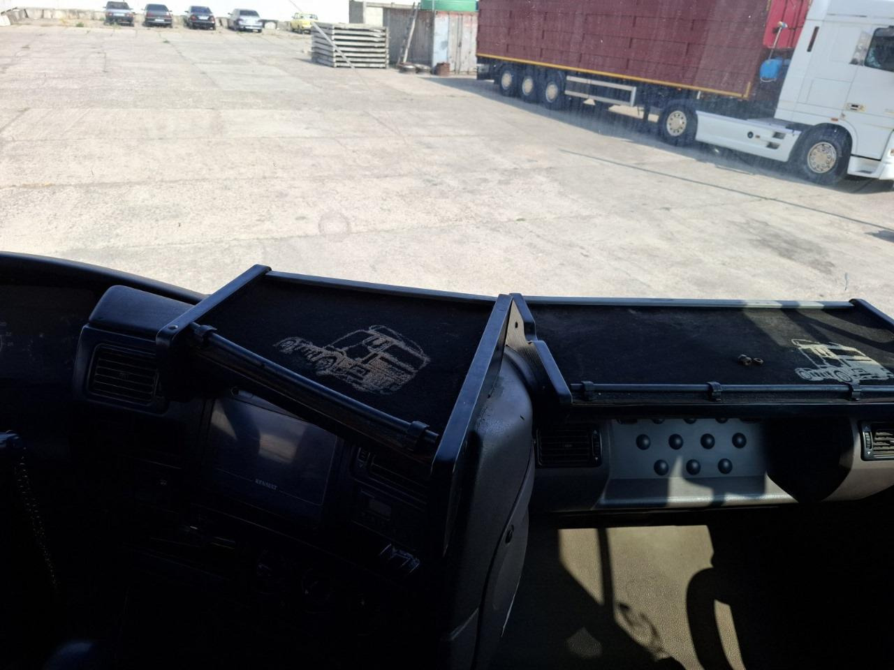 Tractor RENAULT Magnum 430: foto 17