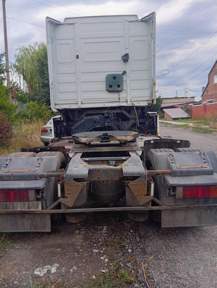 Tractor RENAULT Magnum 440: foto 7