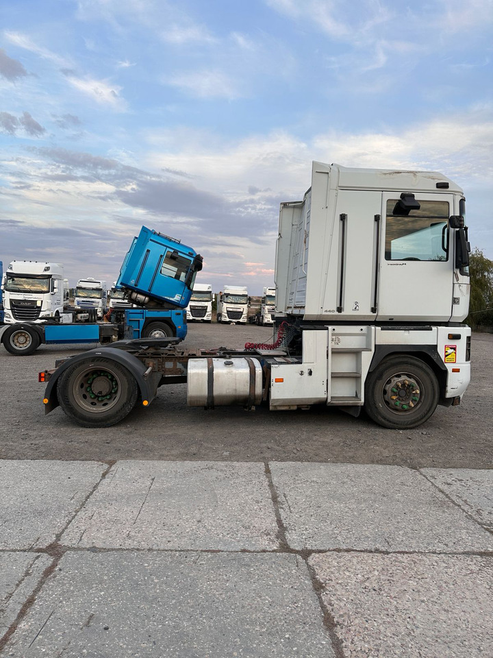 RENAULT Magnum 440 | ID1645S - Tractor: foto 1 RENAULT Magnum 440 | ID1645S - Tractor: foto 1