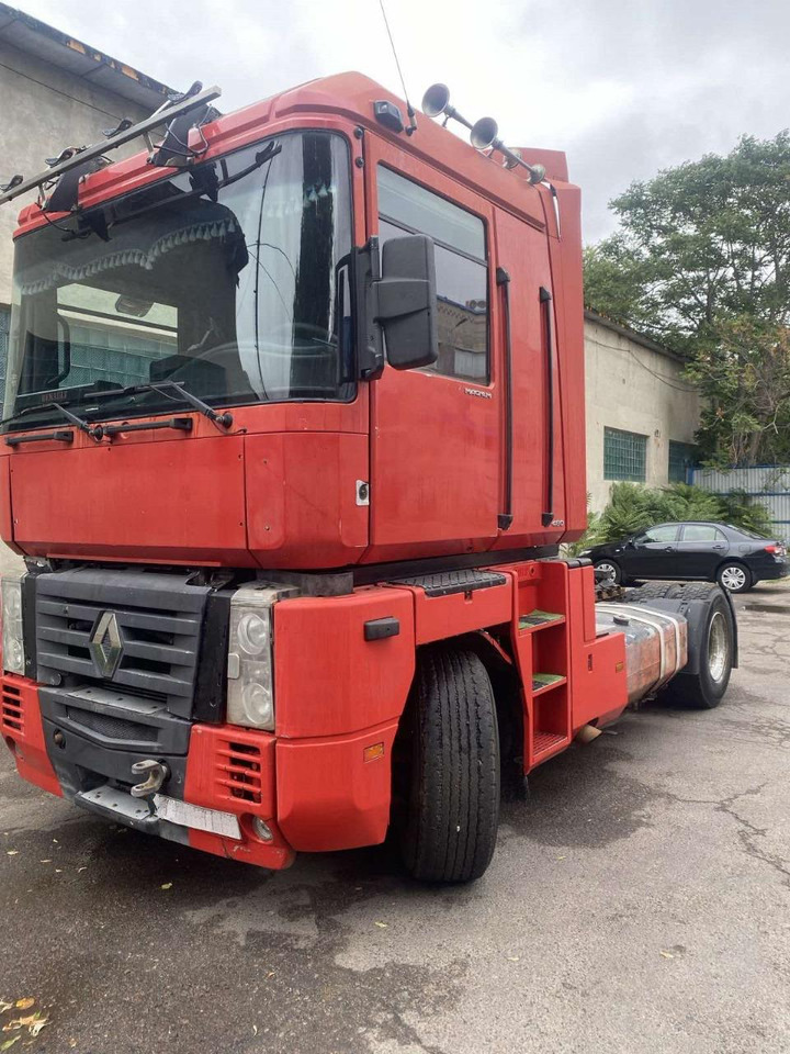 RENAULT Magnum 480 - Tractor: foto 4 RENAULT Magnum 480 - Tractor: foto 4