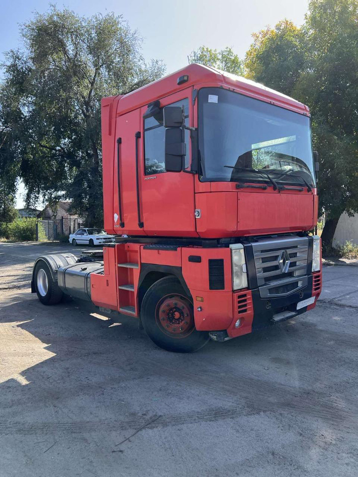RENAULT Magnum 480 - Tractor: foto 1 RENAULT Magnum 480 - Tractor: foto 1
