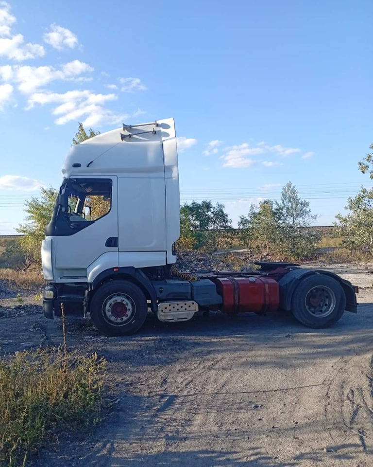 RENAULT Premium 400 - Tractor: foto 4 RENAULT Premium 400 - Tractor: foto 4