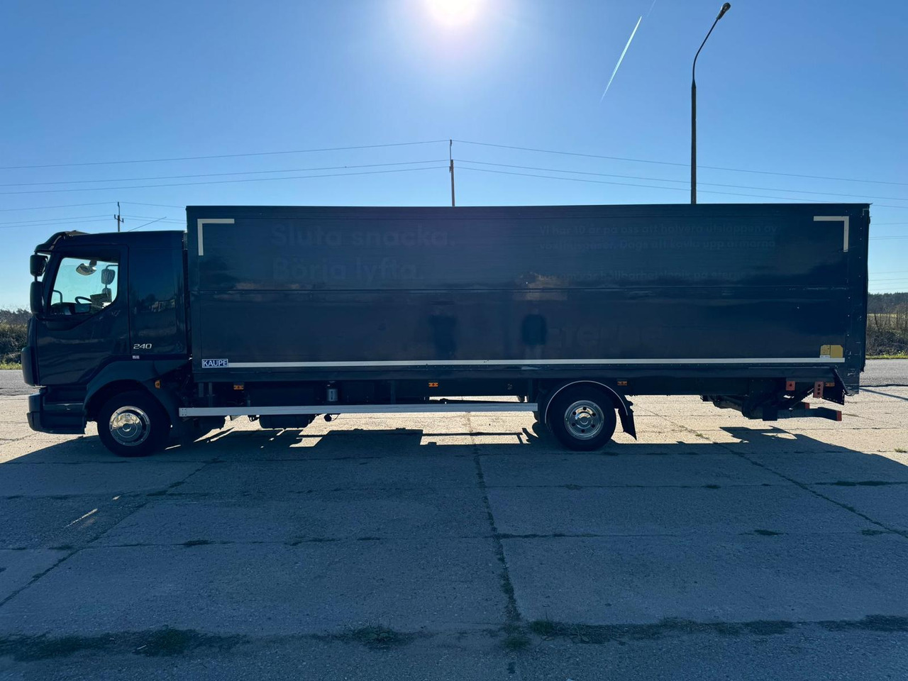 VOLVO FL 240 - Caminhão furgão: foto 5 VOLVO FL 240 - Caminhão furgão: foto 5