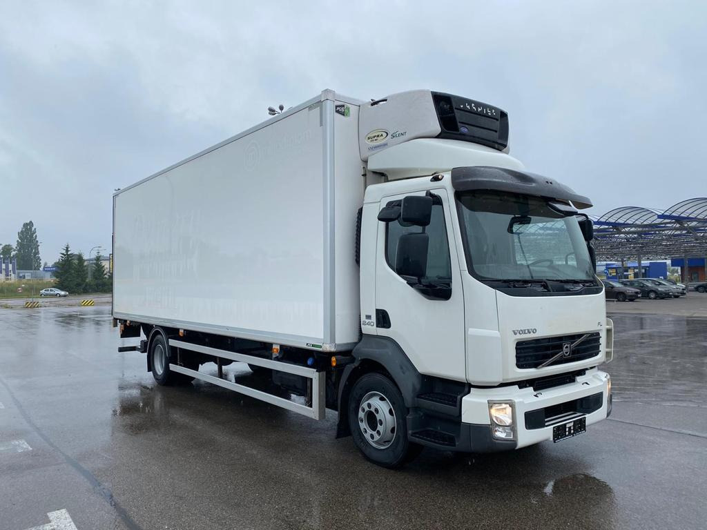 VOLVO FL 240 - Caminhão frigorífico: foto 1 VOLVO FL 240 - Caminhão frigorífico: foto 1