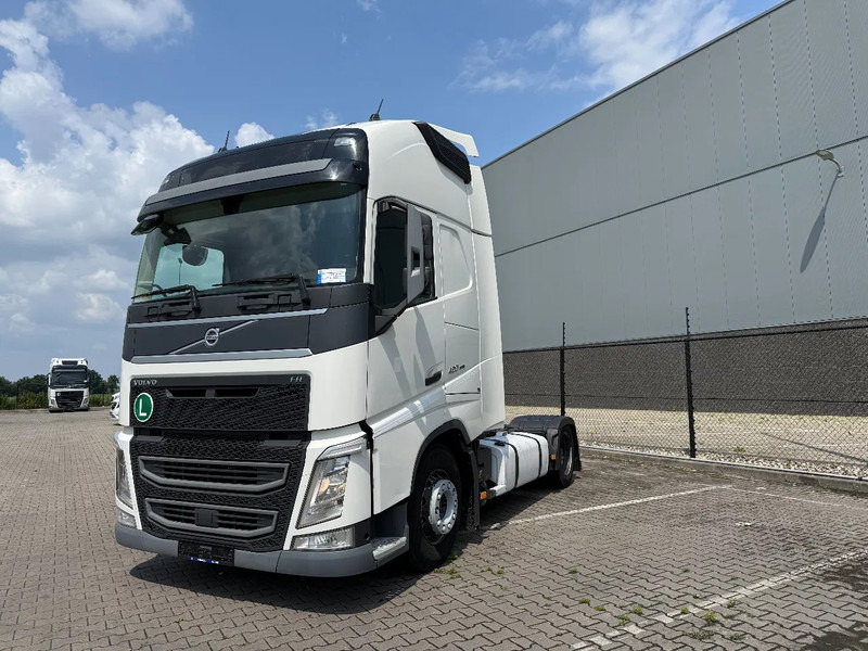 Volvo FH 13.420 FH420 XL cab / 4 units available - Tractor: foto 2 Volvo FH 13.420 FH420 XL cab / 4 units available - Tractor: foto 2