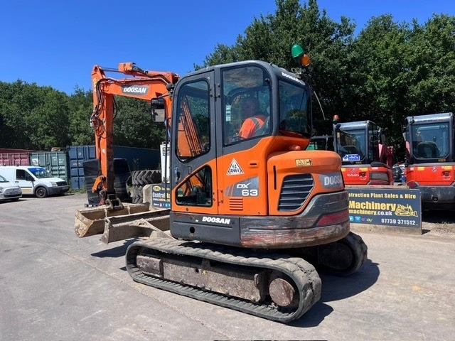 Doosan DX 63-3 - Mini escavadeira: foto 5 Doosan DX 63-3 - Mini escavadeira: foto 5