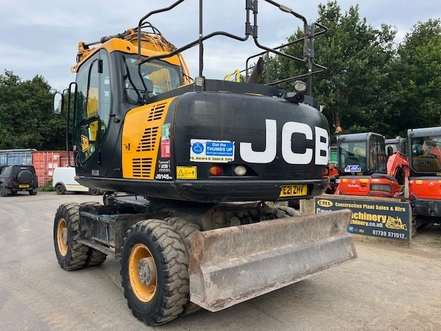 Escavadeira de rodas JCB JS 145 W: foto 10