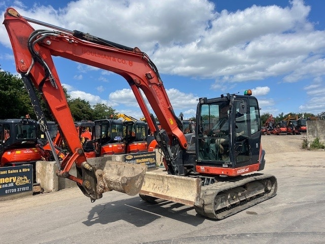 Kubota KX 080-4 - Mini escavadeira: foto 5 Kubota KX 080-4 - Mini escavadeira: foto 5