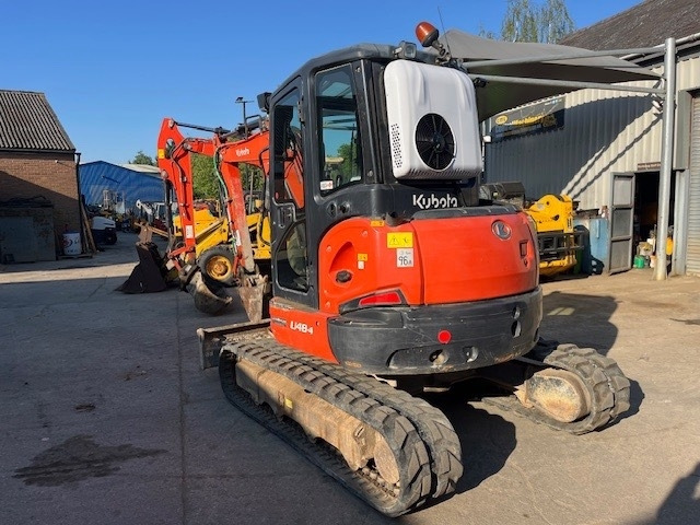 Kubota U 48-4 - Mini escavadeira: foto 4 Kubota U 48-4 - Mini escavadeira: foto 4