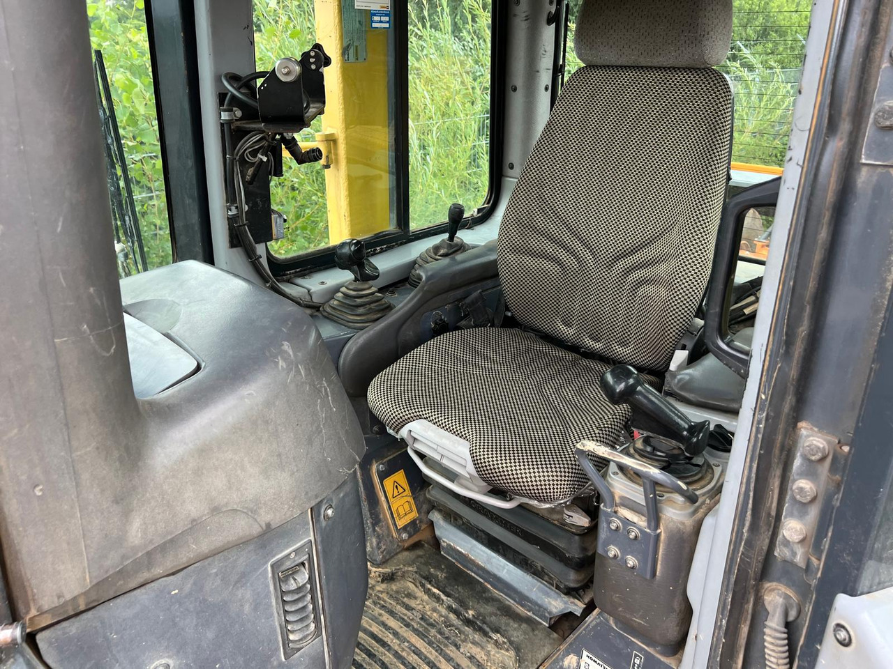 KOMATSU D 61 PX-15 Ripper 3Mtr.+Klima Deutsche Maschine! - Buldôzer: foto 4 KOMATSU D 61 PX-15 Ripper 3Mtr.+Klima Deutsche Maschine! - Buldôzer: foto 4