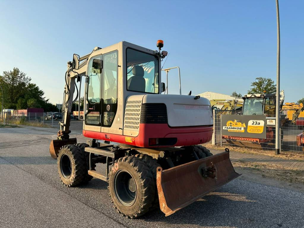 Takeuchi TB 175 W 8,7 ton. Klima Turbo 77 PS - Escavadeira de rodas: foto 5 Takeuchi TB 175 W 8,7 ton. Klima Turbo 77 PS - Escavadeira de rodas: foto 5