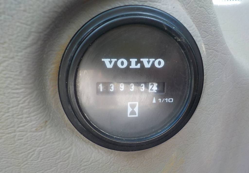 Volvo EC 220 DL Deutsche Maschine! - Escavadora de rastos: foto 4 Volvo EC 220 DL Deutsche Maschine! - Escavadora de rastos: foto 4