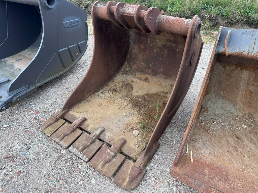 Volvo S 1 Tieflöffel - bucket 1.200 mm ca. 1.2 m³  - Balde escavadora: foto 3 Volvo S 1 Tieflöffel - bucket 1.200 mm ca. 1.2 m³  - Balde escavadora: foto 3