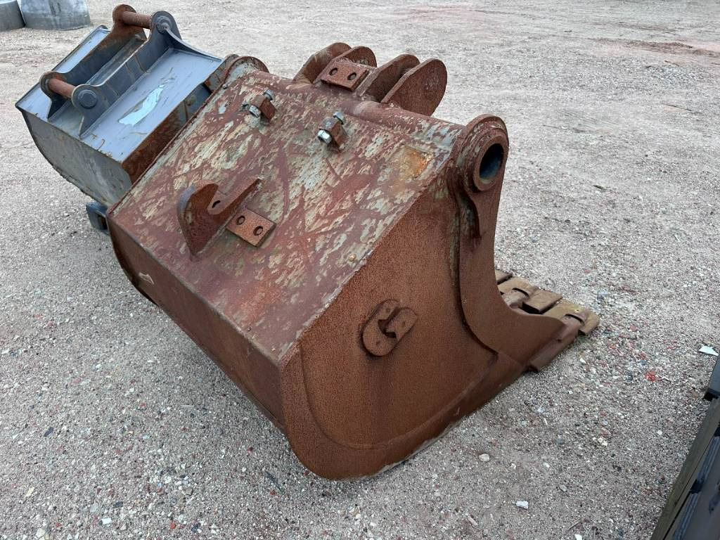 Volvo S 1 Tieflöffel - bucket 1.200 mm ca. 1.2 m³  - Balde escavadora: foto 4 Volvo S 1 Tieflöffel - bucket 1.200 mm ca. 1.2 m³  - Balde escavadora: foto 4