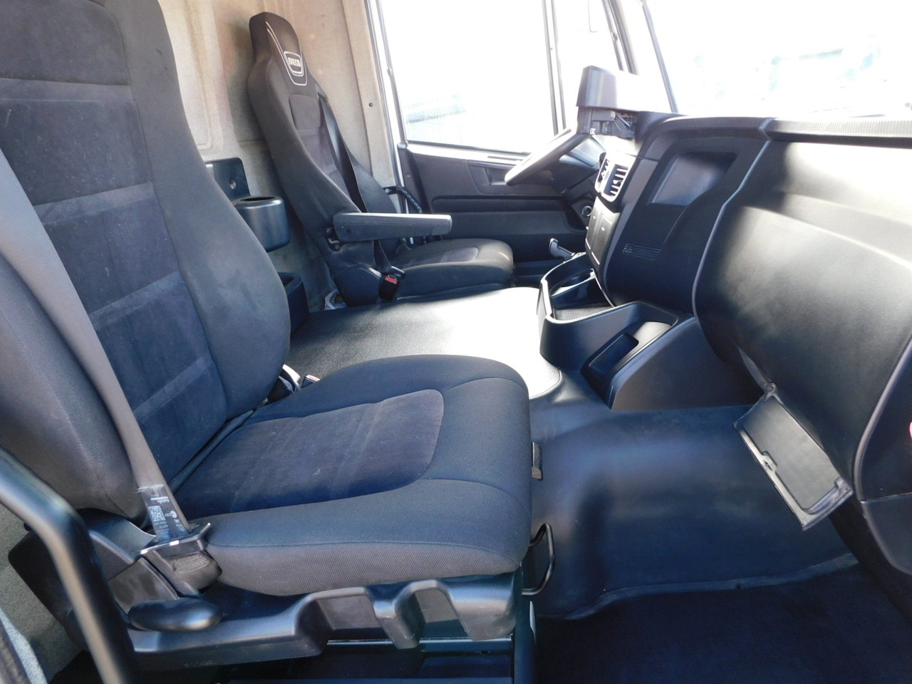 Iveco Ad340x - Caminhão betoneira: foto 5 Iveco Ad340x - Caminhão betoneira: foto 5