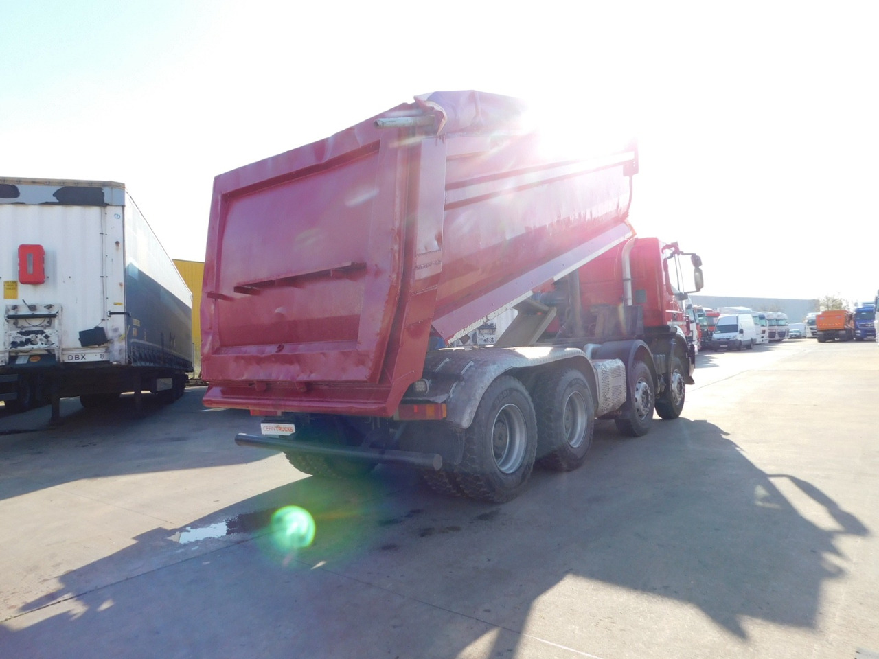Iveco Trakker 450 - Caminhão basculante: foto 3 Iveco Trakker 450 - Caminhão basculante: foto 3