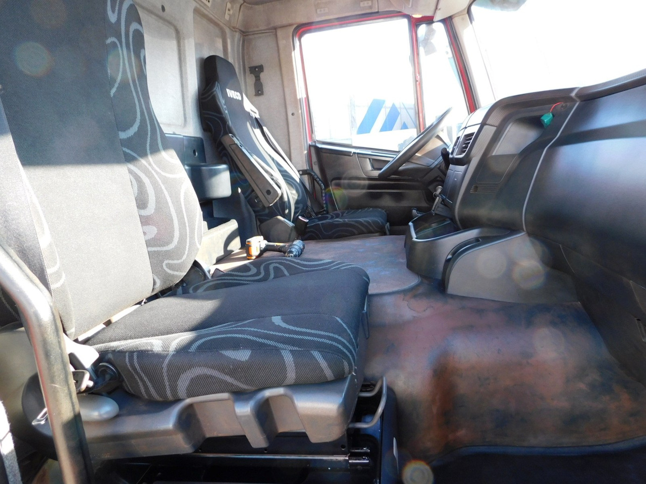 Iveco Trakker 450 - Caminhão basculante: foto 5 Iveco Trakker 450 - Caminhão basculante: foto 5