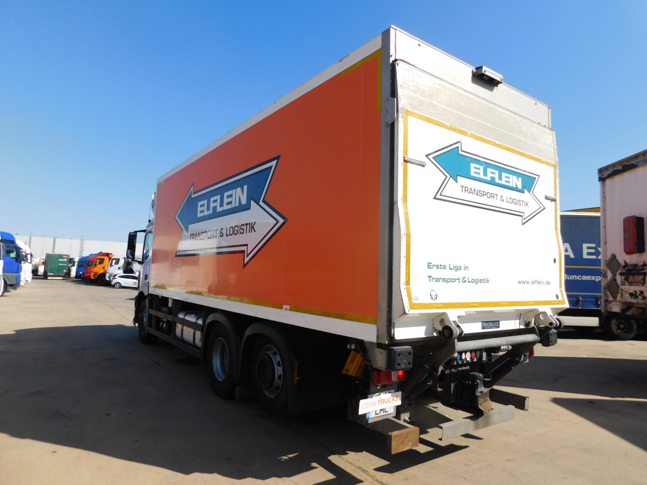 Mercedes Antos - Caminhão frigorífico: foto 4 Mercedes Antos - Caminhão frigorífico: foto 4