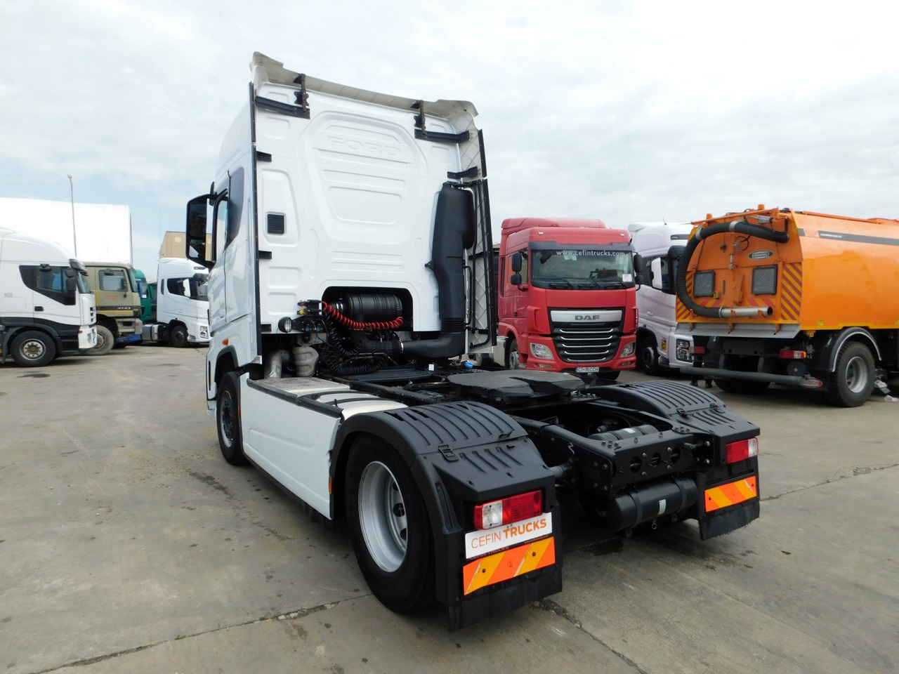 Ford F max 4x2 scab e6 12s2620 - Tractor: foto 4 Ford F max 4x2 scab e6 12s2620 - Tractor: foto 4