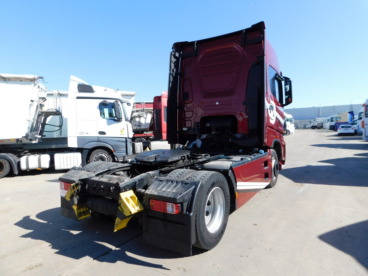 Ford F max 4x2 scab e6 12tx2620 - Tractor: foto 3 Ford F max 4x2 scab e6 12tx2620 - Tractor: foto 3