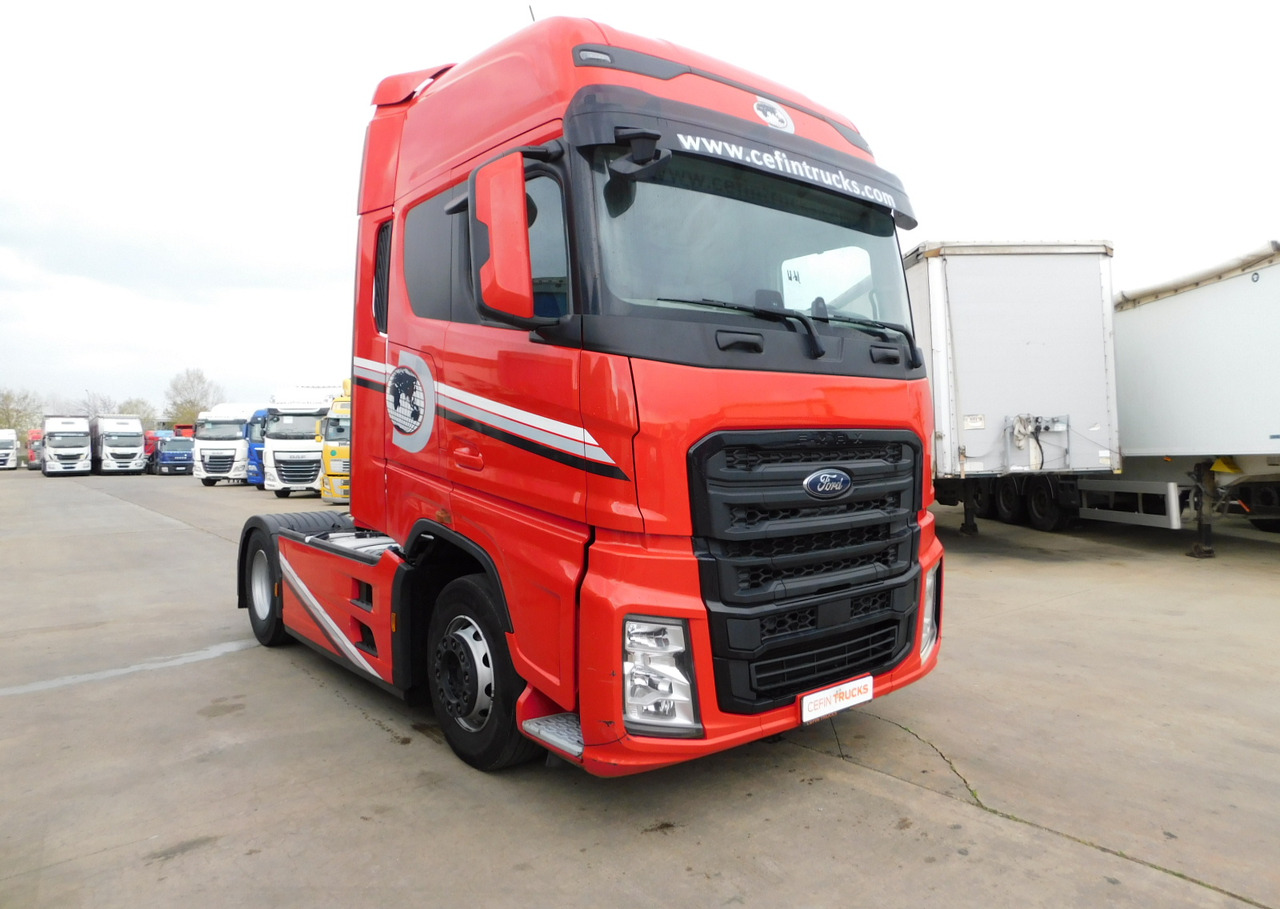 Ford F max 4x2 scab e6 12tx2620 - Tractor: foto 2 Ford F max 4x2 scab e6 12tx2620 - Tractor: foto 2