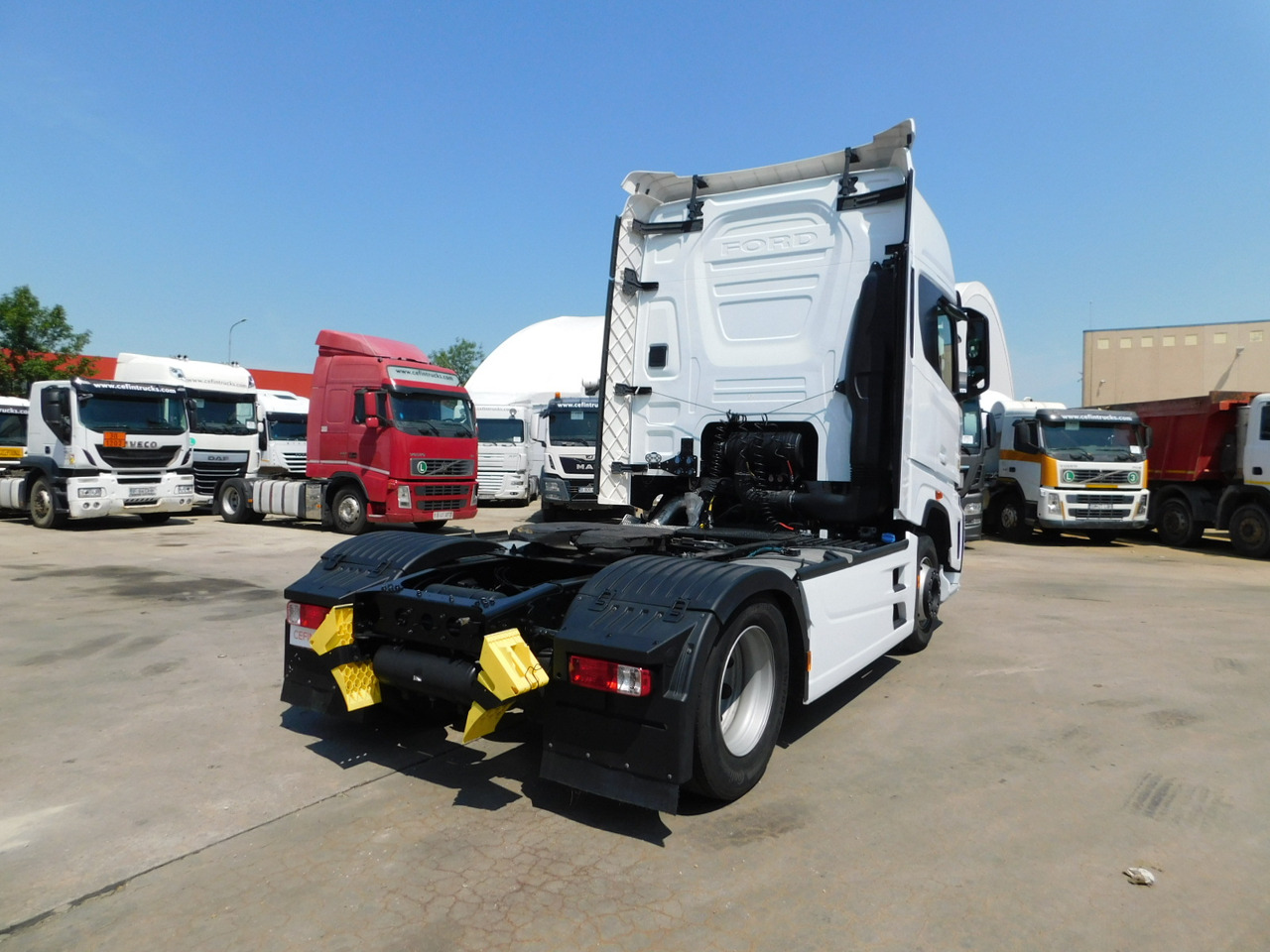 Ford F max 4x2 scab e6 12tx2620 ecotorq - Tractor: foto 3 Ford F max 4x2 scab e6 12tx2620 ecotorq - Tractor: foto 3