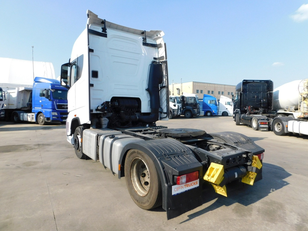 Ford F max 4x2 scab e6 12tx2620 ecotorq - Tractor: foto 4 Ford F max 4x2 scab e6 12tx2620 ecotorq - Tractor: foto 4