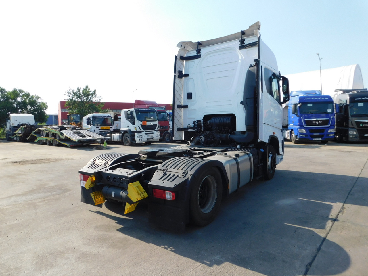Ford F max 4x2 scab e6 12tx2620 ecotorq - Tractor: foto 3 Ford F max 4x2 scab e6 12tx2620 ecotorq - Tractor: foto 3