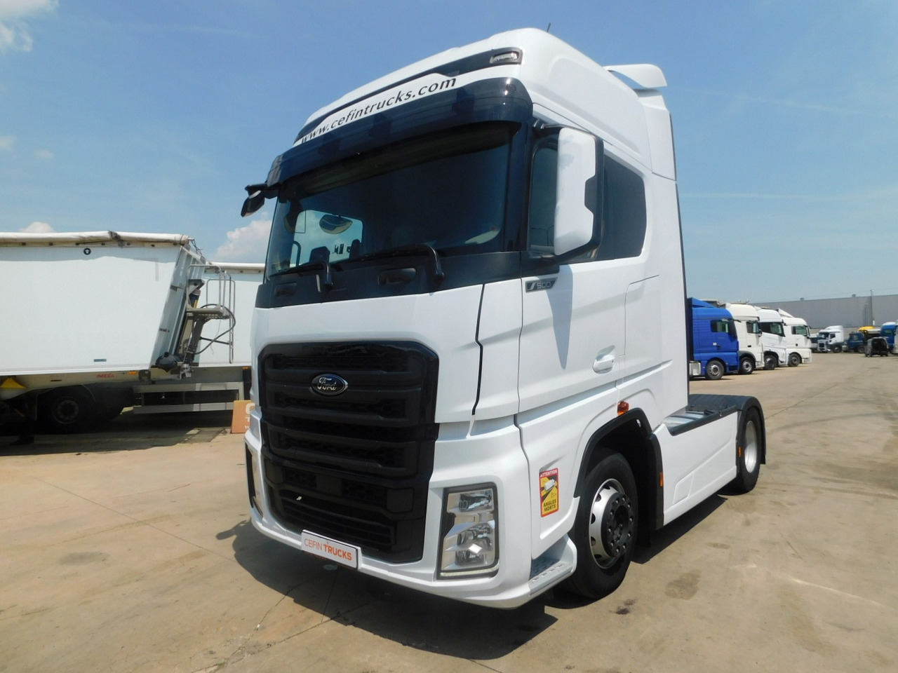 Ford F max 4x2 scab e6 12tx2620 ecotorq - Tractor: foto 1 Ford F max 4x2 scab e6 12tx2620 ecotorq - Tractor: foto 1