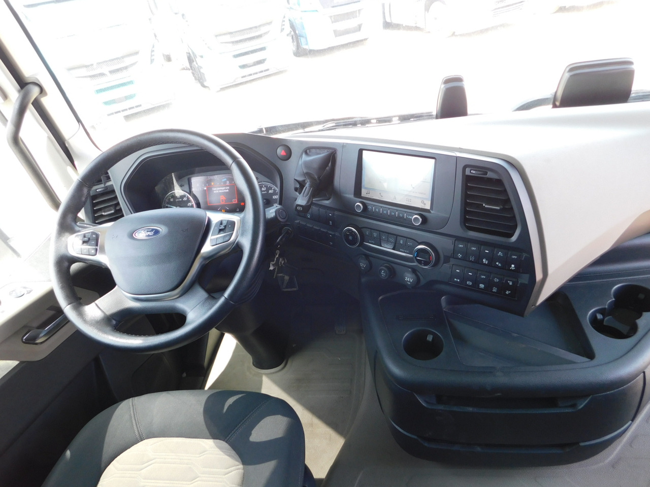 Tractor Ford F max chk1: foto 6