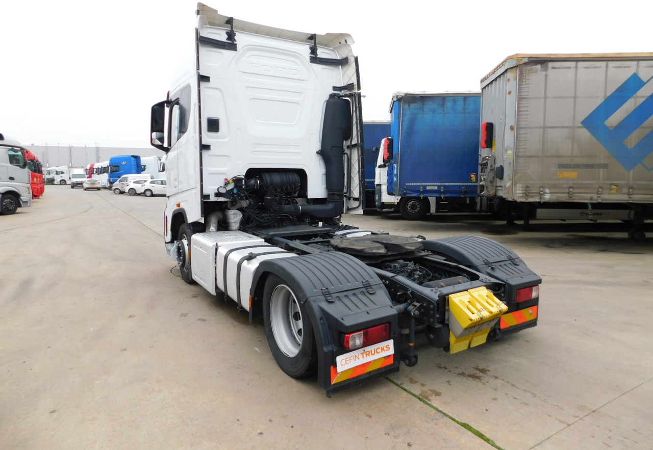 Ford F max ll 4x2 scab e6 12tx2620 - Tractor: foto 4 Ford F max ll 4x2 scab e6 12tx2620 - Tractor: foto 4