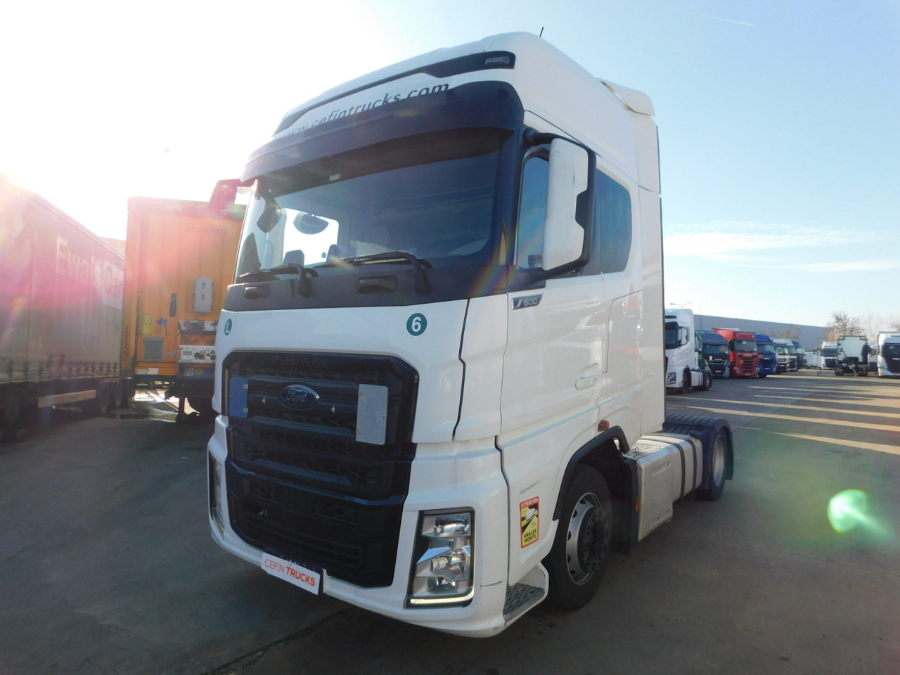 Ford F max ll 4x2 scab e6 12tx2620 - Tractor: foto 1 Ford F max ll 4x2 scab e6 12tx2620 - Tractor: foto 1