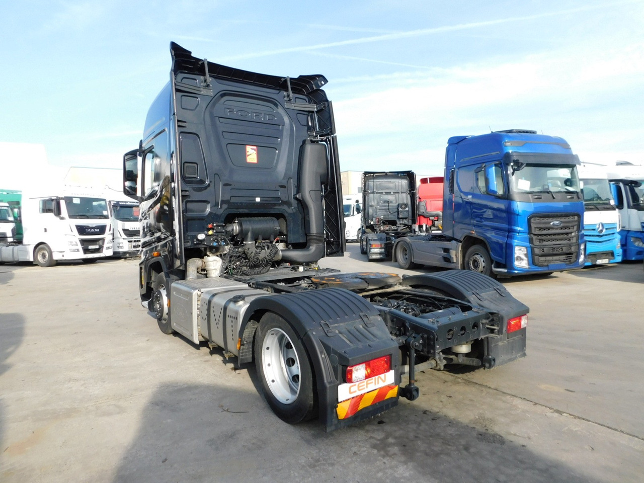 Ford F max ll 4x2 scab e6 eco 16spdamt ecotorq - Tractor: foto 4 Ford F max ll 4x2 scab e6 eco 16spdamt ecotorq - Tractor: foto 4